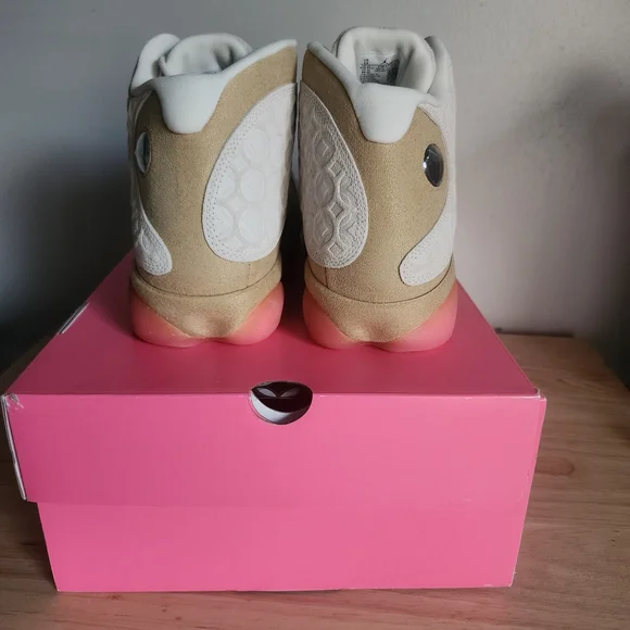 Air Jordan 13 'Chinese New Year' - Picture 7 of 12